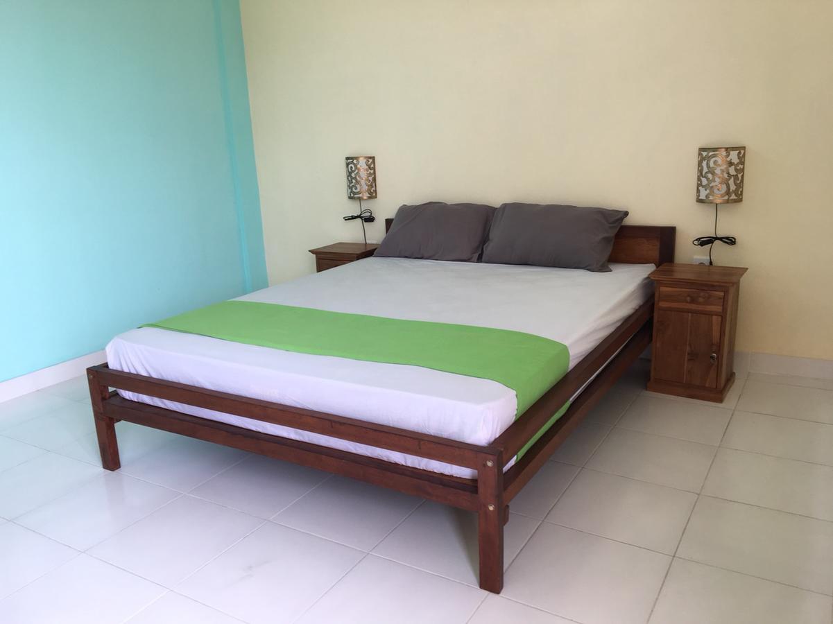 Repag Wayan Canggu Hostel Kuta  Exterior photo